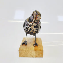 Load image into Gallery viewer, Chaffinch