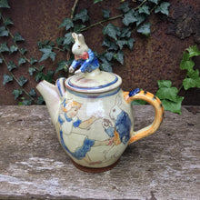 Load image into Gallery viewer, White Rabbit Tea Pot