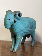 Load image into Gallery viewer, Ram Beau