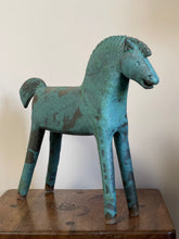 Load image into Gallery viewer, Hoof Hearted