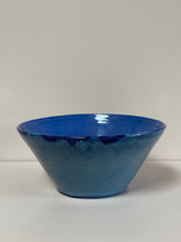 Load image into Gallery viewer, Blue Porcelain Bowl