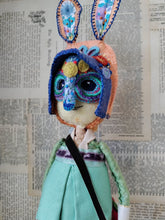 Load image into Gallery viewer, Silva Populi Kessi and Winsy Bird Volu
