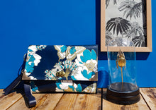Load image into Gallery viewer, Swallowtail Oversized Clutch