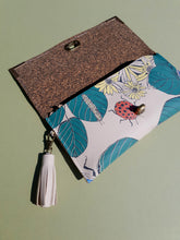 Load image into Gallery viewer, Garden Clutch