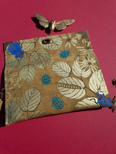 Load image into Gallery viewer, Golden Garden Clutch