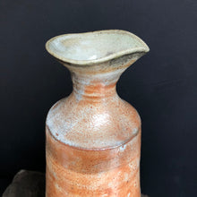 Load image into Gallery viewer, Tall stoneware pouring oil bottle with stopper