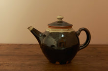 Load image into Gallery viewer, Large Tea Pot