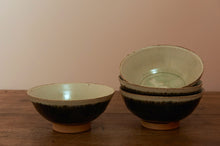 Load image into Gallery viewer, Medium Bowl