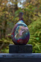 Load image into Gallery viewer, Medium Raku Vessel