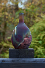 Load image into Gallery viewer, Medium Raku Vessel
