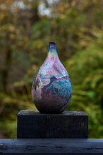 Load image into Gallery viewer, Small Raku Vessel