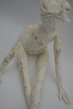 Load image into Gallery viewer, Tan Cotton Embroidered Figure