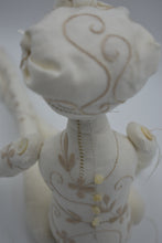 Load image into Gallery viewer, Tan Cotton Embroidered Figure