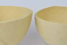 Load image into Gallery viewer, Holly Bowls