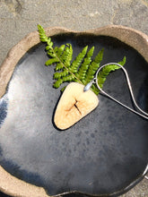 Load image into Gallery viewer, Lazercut tagua pendant