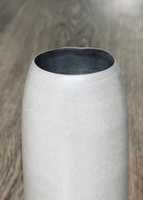 Load image into Gallery viewer, Monolith Series : 1