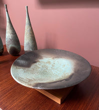 Load image into Gallery viewer, Large Rock Pool Dish