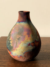 Load image into Gallery viewer, Small Raku vase