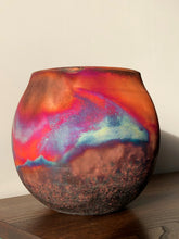 Load image into Gallery viewer, Large Raku Pot
