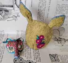 Load image into Gallery viewer, Silva Populi Squinnel