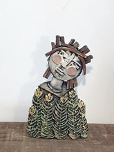 Load image into Gallery viewer, Middle Garden Child