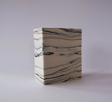 Load image into Gallery viewer, Strata Vessel 5