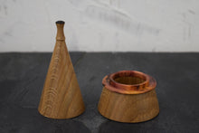 Load image into Gallery viewer, Oak ring box with yew collar