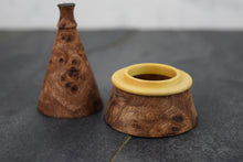 Load image into Gallery viewer, Burr elm ring box with boxwood collar