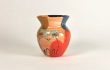 Load image into Gallery viewer, Vase ll