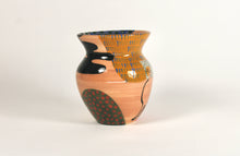Load image into Gallery viewer, Vase ll