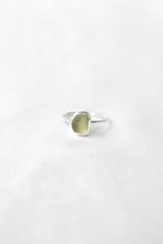 Load image into Gallery viewer, Green sea glass and silver ring