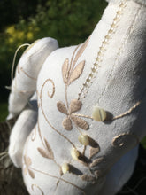 Load image into Gallery viewer, Tan Cotton Embroidered Figure