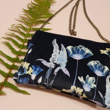 Load image into Gallery viewer, Apochramy Bag with Chain