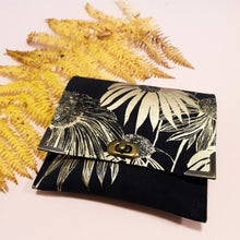 Load image into Gallery viewer, Echinacea Purse : Green