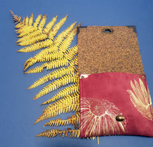 Load image into Gallery viewer, Echinacea Purse : Wine