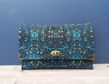 Load image into Gallery viewer, Effervescent Large Clutch : Black and Blue