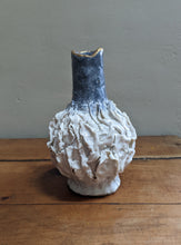 Load image into Gallery viewer, Bottle 1