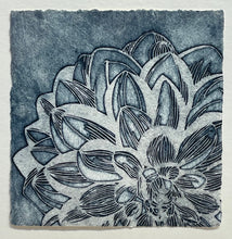 Load image into Gallery viewer, Dahlia