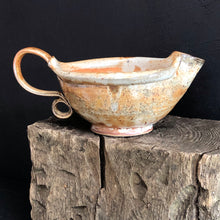 Load image into Gallery viewer, Sauce Jug