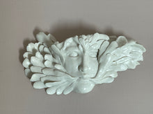 Load image into Gallery viewer, Feathered Face