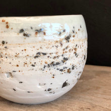 Load image into Gallery viewer, Stone speckled tea bowl