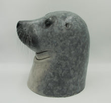 Load image into Gallery viewer, I see you (Harbour seal, Phoca vitulina)