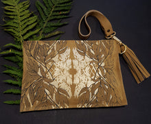 Load image into Gallery viewer, Copy of Silo Clutch : Ochre