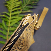 Load image into Gallery viewer, Copy of Silo Clutch : Ochre