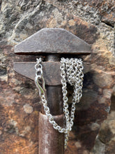Load image into Gallery viewer, Simple Twisted Curb Chain
