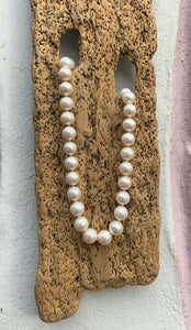 Round Cultured White Pearl Necklace