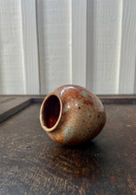 Load image into Gallery viewer, Little Moon Vase
