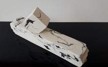 Load image into Gallery viewer, Porcelain blocks inlaid with black onyx porcelain
