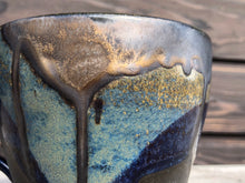 Load image into Gallery viewer, Stoneware mug with crystal and bronze glazes

