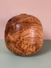 Load image into Gallery viewer, Olive Ash Hollow Form lV
